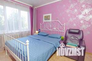 3-к квартира, посуточно, 63м2, 1/9 этаж