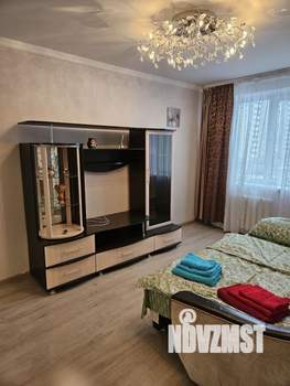 1-к квартира, посуточно, 38м2, 1/1 этаж