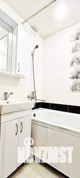 1-к квартира, посуточно, 40м2, 2/10 этаж