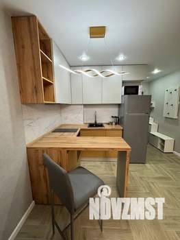 Студия квартира, посуточно, 33м2, 25/25 этаж