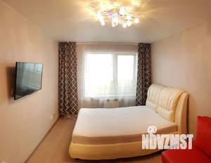 1-к квартира, посуточно, 45м2, 11/16 этаж