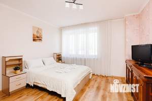 2-к квартира, посуточно, 65м2, 1/1 этаж