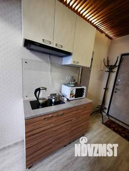 1-к квартира, посуточно, 18м2, 1/1 этаж