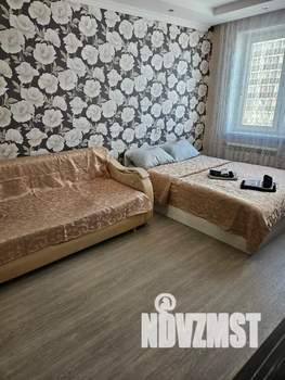 1-к квартира, посуточно, 36м2, 4/9 этаж