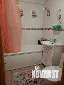 1-к квартира, посуточно, 32м2, 3/5 этаж