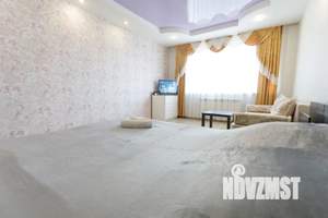 1-к квартира, посуточно, 54м2, 7/10 этаж