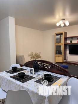 Студия квартира, посуточно, 40м2, 5/9 этаж