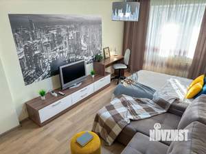 1-к квартира, посуточно, 42м2, 1/1 этаж