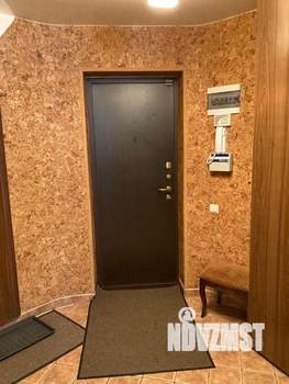 Студия квартира, на длительный срок, 42м2, 1/10 этаж