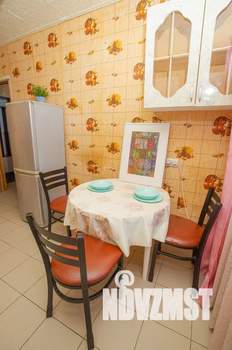 3-к квартира, посуточно, 60м2, 1/9 этаж