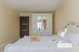 1-к квартира, посуточно, 67м2, 9/10 этаж