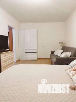 1-к квартира, посуточно, 34м2, 1/1 этаж