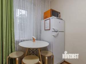 2-к квартира, посуточно, 48м2, 1/1 этаж