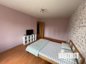 1-к квартира, посуточно, 40м2, 5/9 этаж