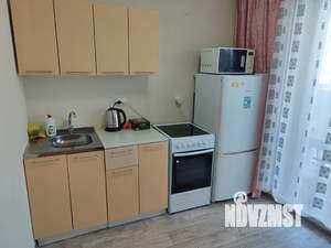 1-к квартира, посуточно, 38м2, 16/16 этаж