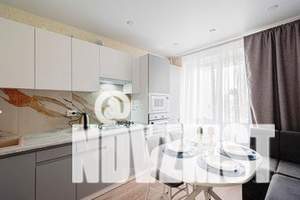 1-к квартира, посуточно, 37м2, 4/6 этаж