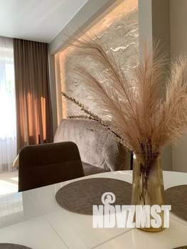 1-к квартира, посуточно, 42м2, 2/15 этаж