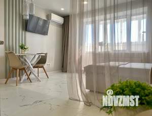 Студия квартира, посуточно, 32м2, 16/16 этаж