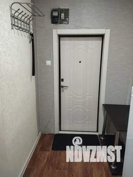 Студия квартира, посуточно, 18м2, 1/6 этаж