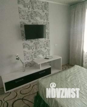 1-к квартира, посуточно, 38м2, 6/9 этаж