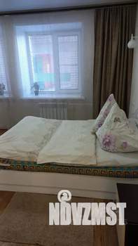 Студия квартира, посуточно, 30м2, 1/9 этаж