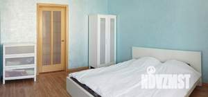 2-к квартира, посуточно, 72м2, 1/1 этаж