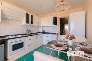 1-к квартира, посуточно, 46м2, 1/1 этаж