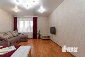 1-к квартира, посуточно, 50м2, 1/1 этаж