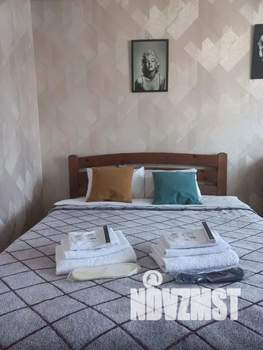 1-к квартира, посуточно, 40м2, 7/8 этаж