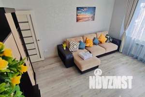 1-к квартира, посуточно, 40м2, 11/16 этаж