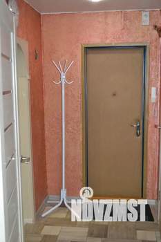 1-к квартира, посуточно, 33м2, 1/10 этаж