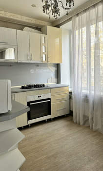 3-к квартира, на длительный срок, 82м2, 3/3 этаж