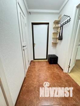 1-к квартира, посуточно, 35м2, 4/9 этаж