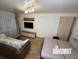 Студия квартира, посуточно, 37м2, 2/5 этаж