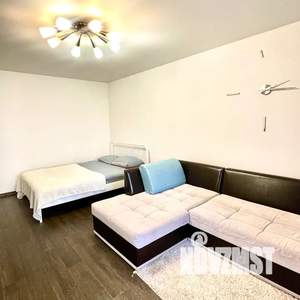 1-к квартира, посуточно, 42м2, 2/8 этаж