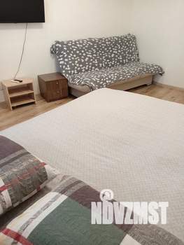 1-к квартира, посуточно, 40м2, 3/9 этаж