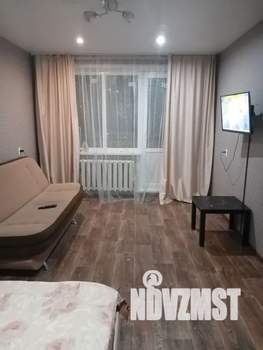 1-к квартира, посуточно, 38м2, 6/9 этаж