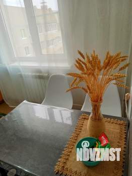 1-к квартира, посуточно, 54м2, 10/10 этаж