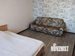 1-к квартира, посуточно, 35м2, 1/15 этаж