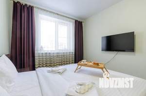 2-к квартира, посуточно, 64м2, 1/9 этаж