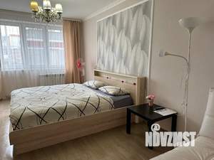 1-к квартира, посуточно, 43м2, 1/9 этаж