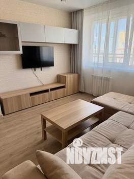 1-к квартира, посуточно, 42м2, 15/16 этаж