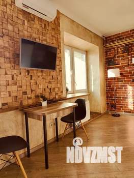Студия квартира, посуточно, 40м2, 8/19 этаж