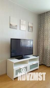 1-к квартира, посуточно, 36м2, 4/9 этаж