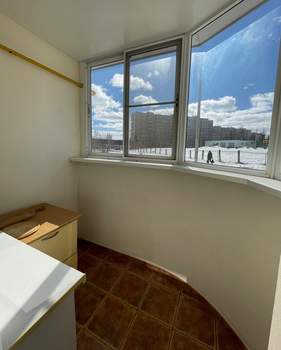 Студия квартира, на длительный срок, 42м2, 1/10 этаж