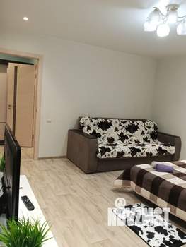 1-к квартира, посуточно, 48м2, 4/9 этаж