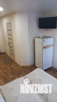 Студия квартира, посуточно, 30м2, 1/9 этаж