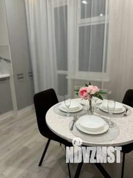 1-к квартира, посуточно, 38м2, 3/10 этаж