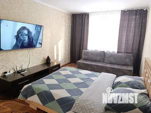 1-к квартира, посуточно, 38м2, 2/9 этаж