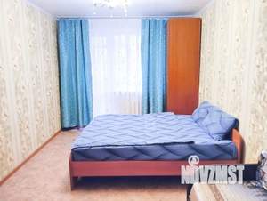 1-к квартира, посуточно, 35м2, 3/5 этаж